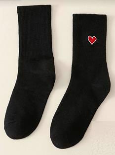 Шкарпетки жіночі PREMIER SOCKS р.23-25 з вишивкою серце чорні
